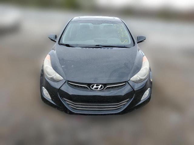 Photo 4 VIN: KMHDH4AE6BU135650 - HYUNDAI ELANTRA 