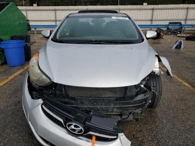 Photo 4 VIN: KMHDH4AE6BU161942 - HYUNDAI ELANTRA GL 