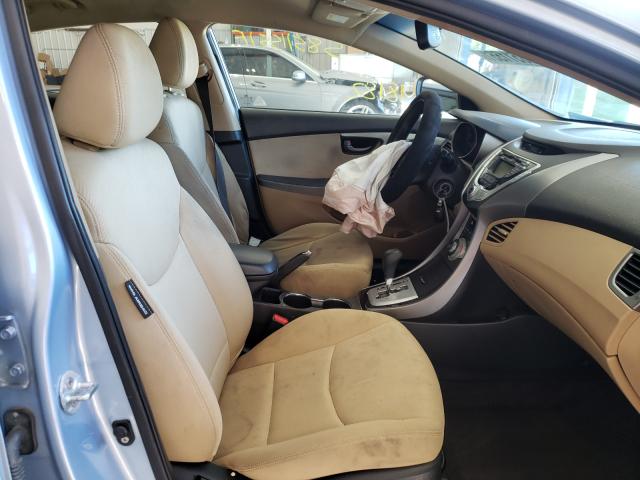 Photo 4 VIN: KMHDH4AE6CU182596 - HYUNDAI ELANTRA BL 