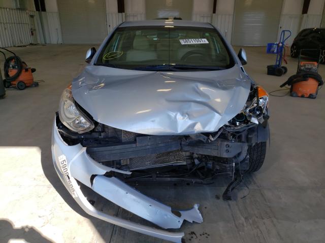 Photo 8 VIN: KMHDH4AE6CU182596 - HYUNDAI ELANTRA BL 