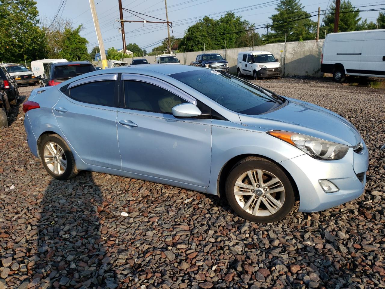 Photo 3 VIN: KMHDH4AE6CU191671 - HYUNDAI ELANTRA 