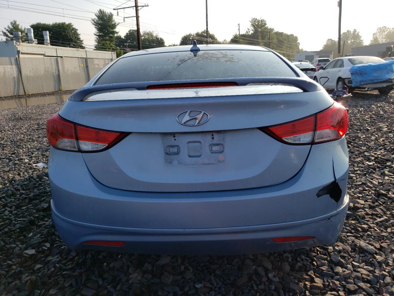 Photo 5 VIN: KMHDH4AE6CU191671 - HYUNDAI ELANTRA 