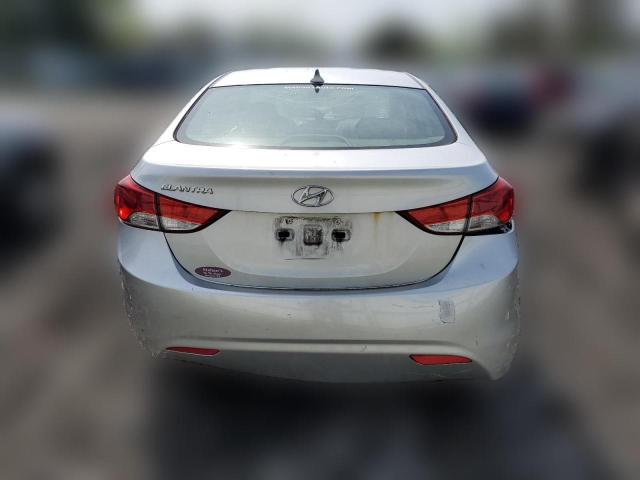 Photo 5 VIN: KMHDH4AE6CU252095 - HYUNDAI ELANTRA 