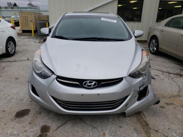 Photo 4 VIN: KMHDH4AE6CU268605 - HYUNDAI ELANTRA GL 