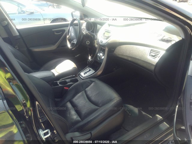 Photo 4 VIN: KMHDH4AE6CU280415 - HYUNDAI ELANTRA 