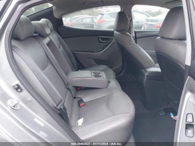 Photo 7 VIN: KMHDH4AE6CU311209 - HYUNDAI ELANTRA 