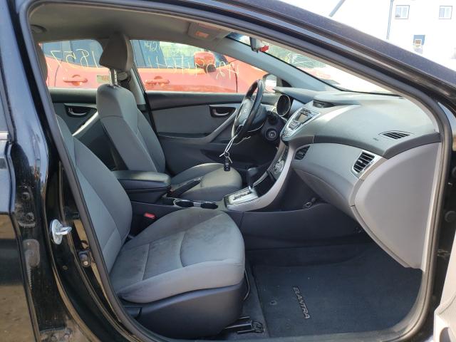 Photo 4 VIN: KMHDH4AE6CU316720 - HYUNDAI ELANTRA 