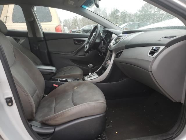 Photo 4 VIN: KMHDH4AE6CU323084 - HYUNDAI ELANTRA GL 