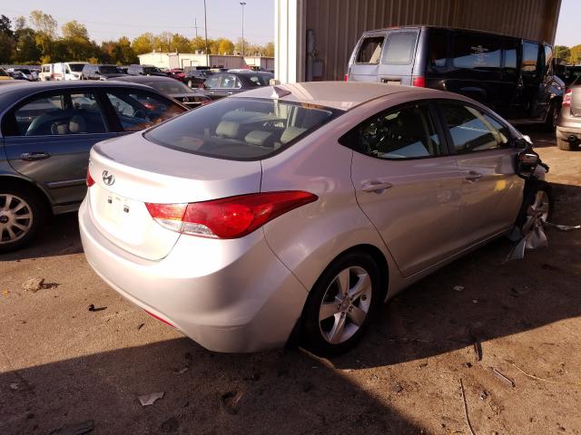 Photo 3 VIN: KMHDH4AE6CU332724 - HYUNDAI ELANTRA GL 