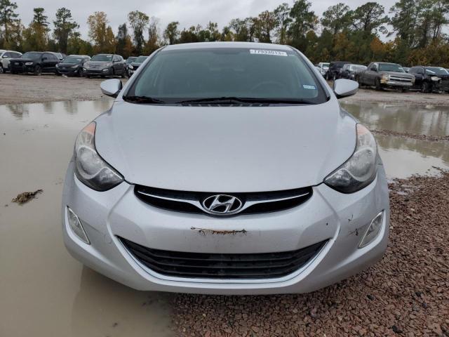 Photo 4 VIN: KMHDH4AE6CU341424 - HYUNDAI ELANTRA 