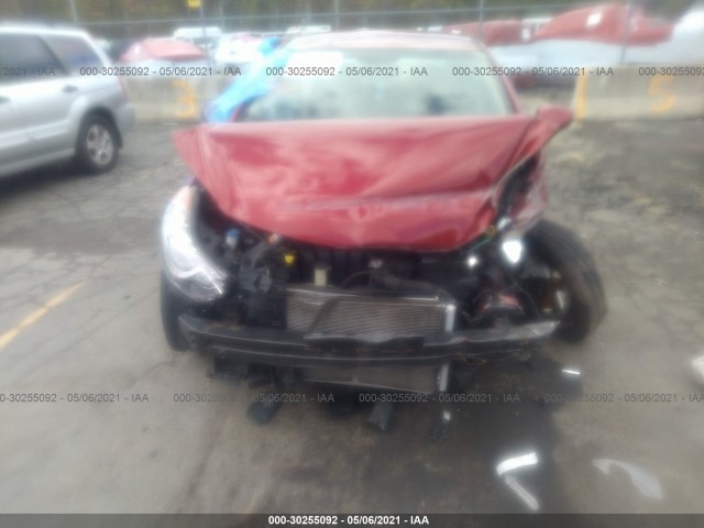 Photo 5 VIN: KMHDH4AE6CU424982 - HYUNDAI ELANTRA 