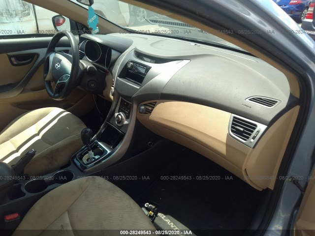 Photo 4 VIN: KMHDH4AE6CU445122 - HYUNDAI ELANTRA 