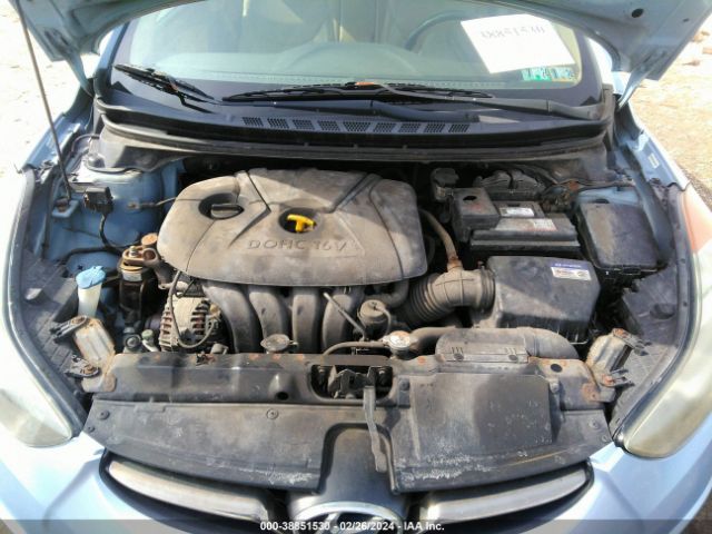 Photo 9 VIN: KMHDH4AE6CU447632 - HYUNDAI ELANTRA 