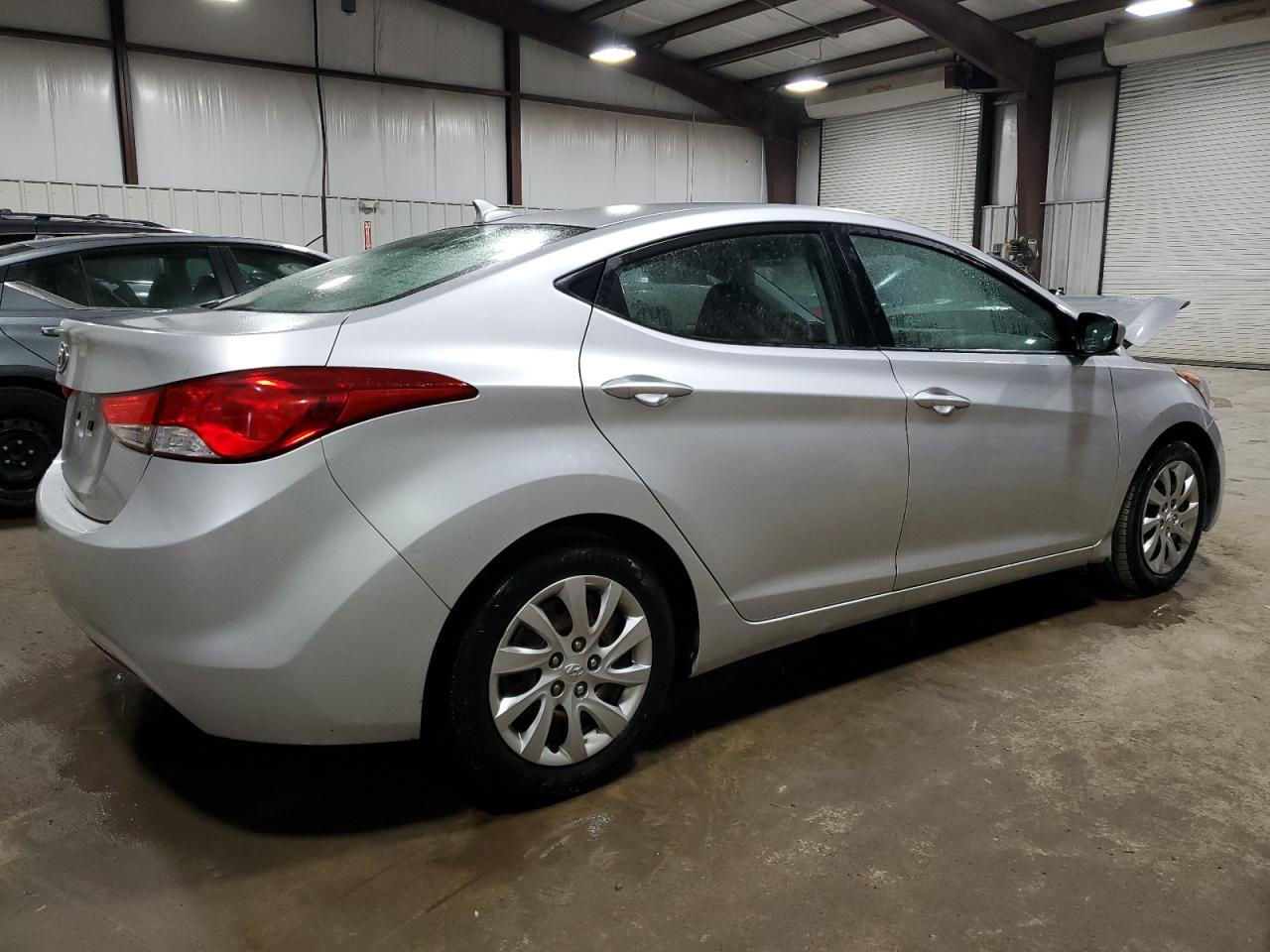 Photo 2 VIN: KMHDH4AE6CU453883 - HYUNDAI ELANTRA 