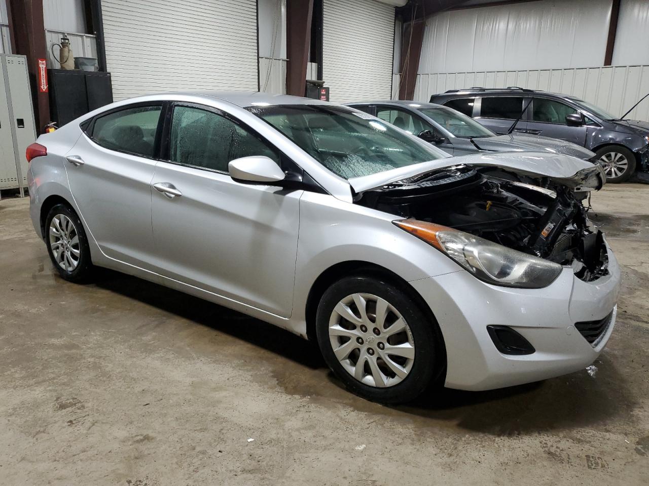 Photo 3 VIN: KMHDH4AE6CU453883 - HYUNDAI ELANTRA 