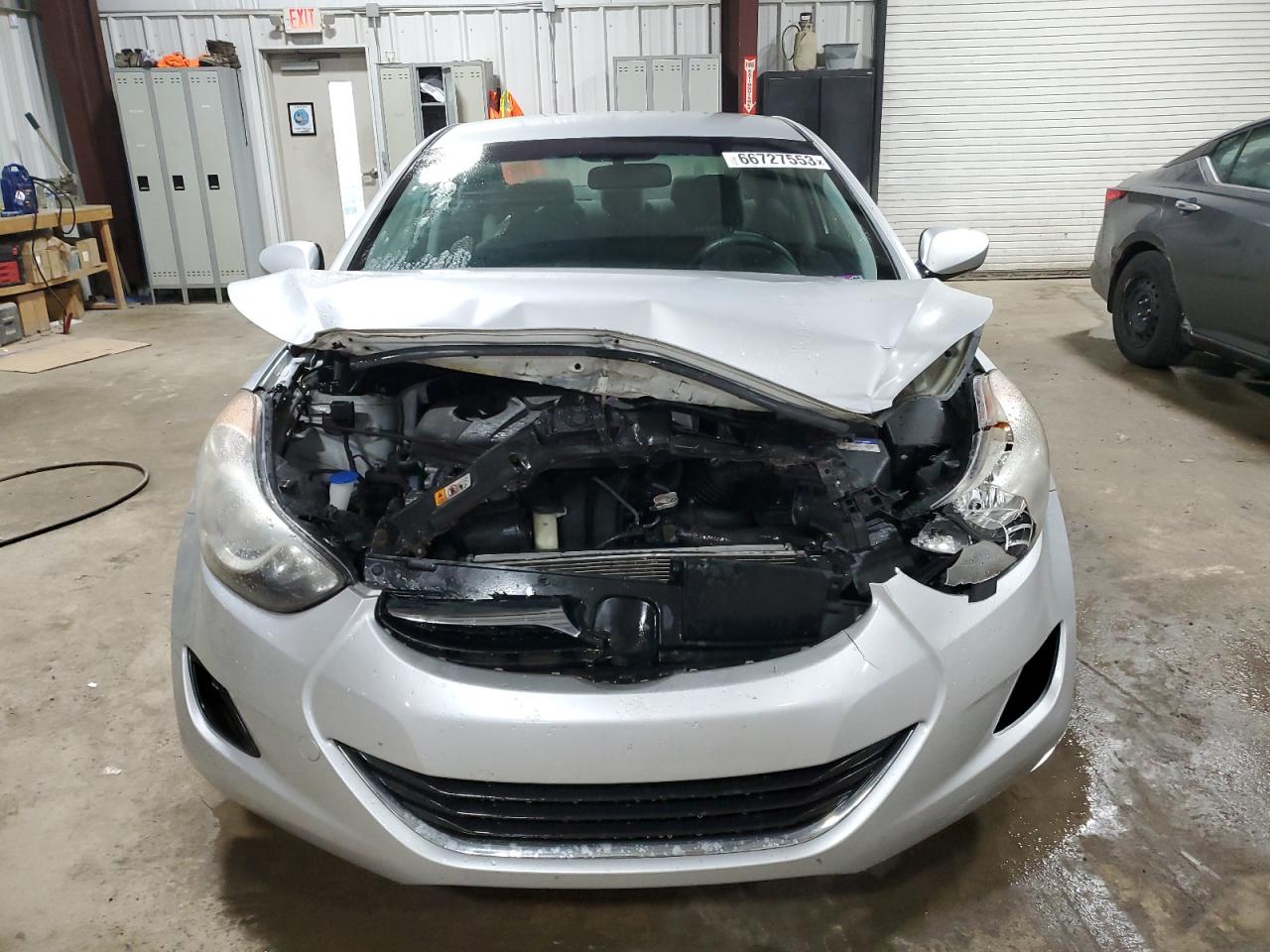 Photo 4 VIN: KMHDH4AE6CU453883 - HYUNDAI ELANTRA 