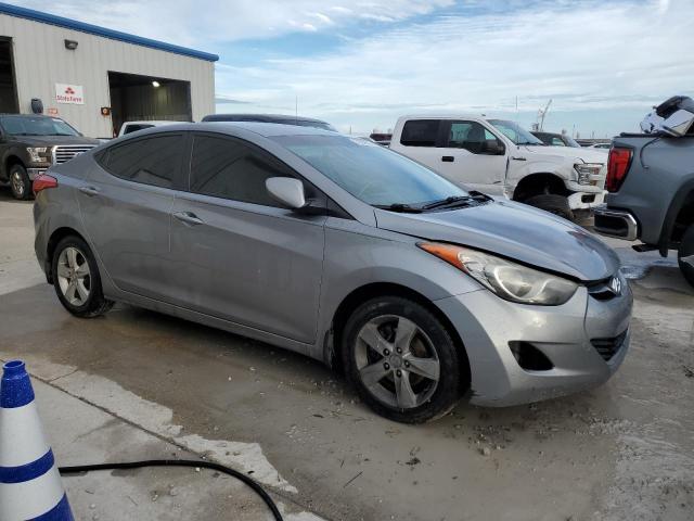 Photo 3 VIN: KMHDH4AE6CU467847 - HYUNDAI ELANTRA 