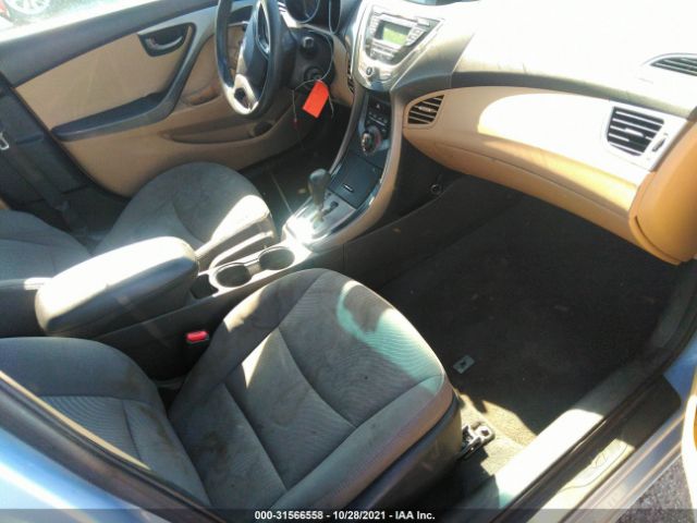 Photo 4 VIN: KMHDH4AE6DU501349 - HYUNDAI ELANTRA 