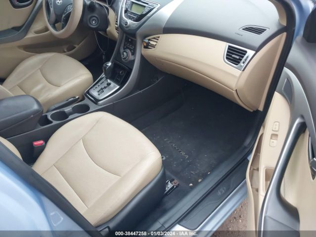 Photo 4 VIN: KMHDH4AE6DU507037 - HYUNDAI ELANTRA 