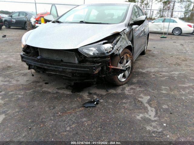 Photo 5 VIN: KMHDH4AE6DU527224 - HYUNDAI ELANTRA 