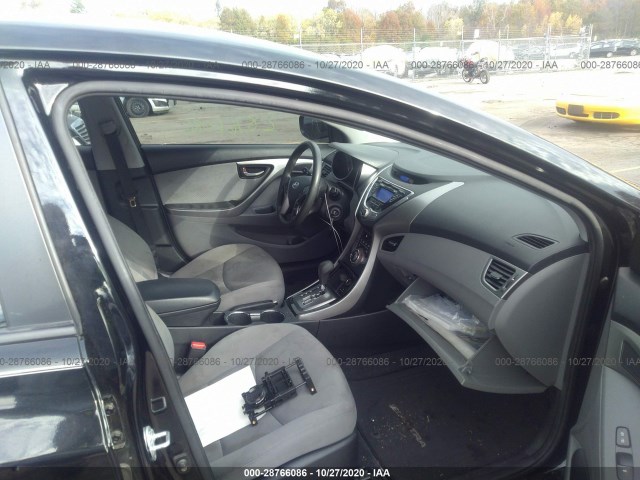 Photo 4 VIN: KMHDH4AE6DU574933 - HYUNDAI ELANTRA 