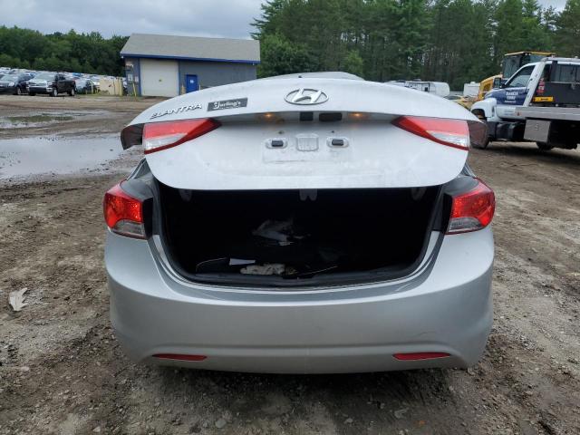 Photo 5 VIN: KMHDH4AE6DU582742 - HYUNDAI ELANTRA 