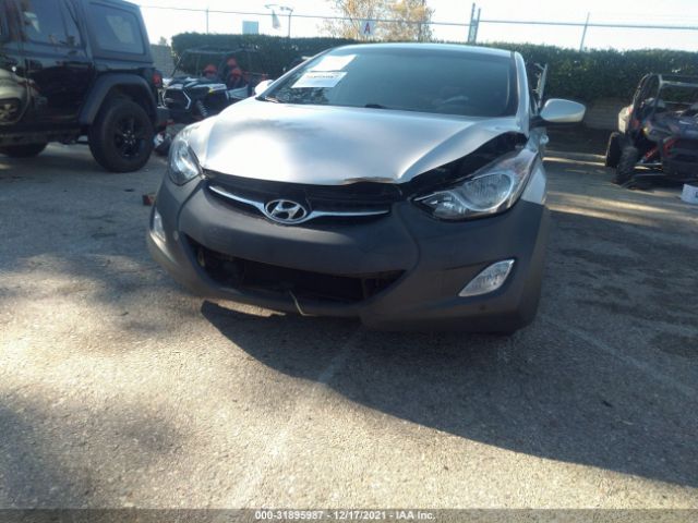 Photo 5 VIN: KMHDH4AE6DU587634 - HYUNDAI ELANTRA 