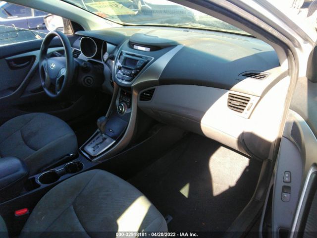 Photo 4 VIN: KMHDH4AE6DU651350 - HYUNDAI ELANTRA 