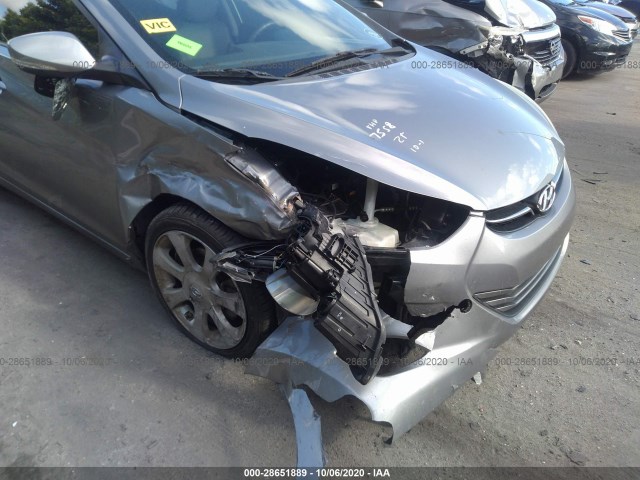 Photo 5 VIN: KMHDH4AE6DU677558 - HYUNDAI ELANTRA 