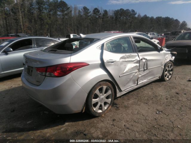 Photo 3 VIN: KMHDH4AE6DU689516 - HYUNDAI ELANTRA 