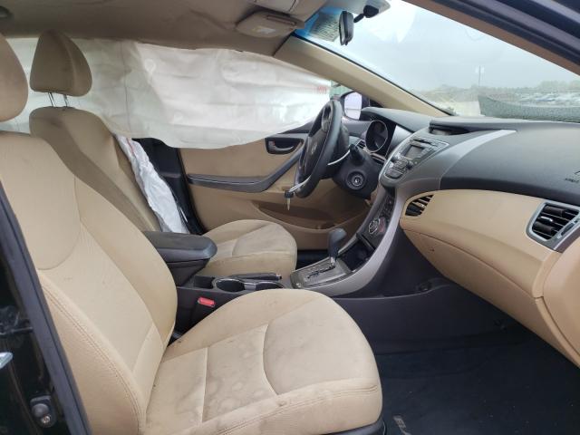 Photo 4 VIN: KMHDH4AE6DU732056 - HYUNDAI ELANTRA 