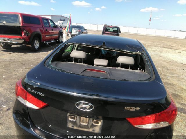 Photo 5 VIN: KMHDH4AE6DU780981 - HYUNDAI ELANTRA 