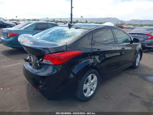 Photo 3 VIN: KMHDH4AE6DU879381 - HYUNDAI ELANTRA 