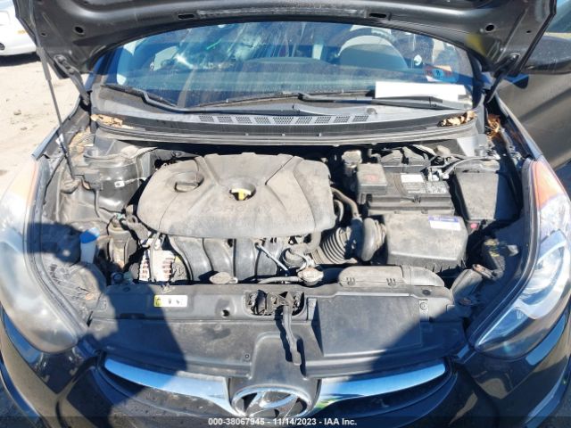 Photo 9 VIN: KMHDH4AE6DU923556 - HYUNDAI ELANTRA 