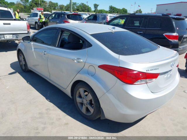 Photo 2 VIN: KMHDH4AE6DU957464 - HYUNDAI ELANTRA 