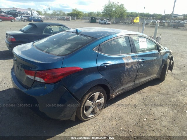 Photo 3 VIN: KMHDH4AE6DU968254 - HYUNDAI ELANTRA 