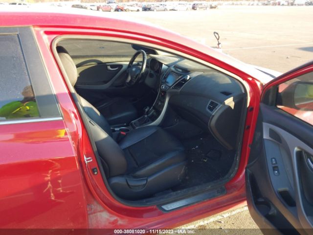 Photo 4 VIN: KMHDH4AE6EU037657 - HYUNDAI ELANTRA 