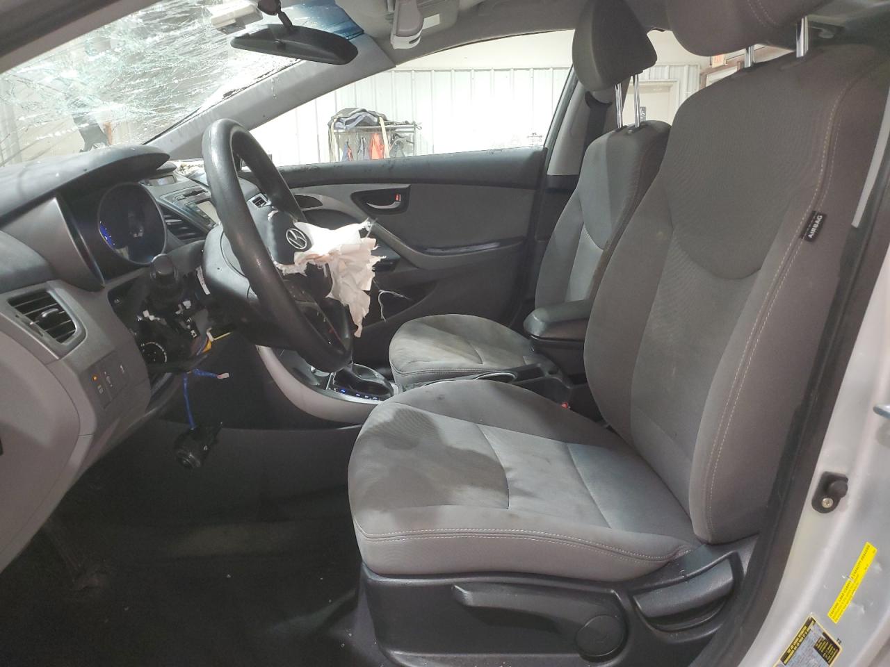 Photo 6 VIN: KMHDH4AE6EU050280 - HYUNDAI ELANTRA 