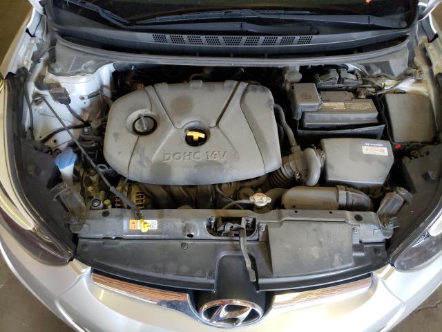 Photo 6 VIN: KMHDH4AE6EU076152 - HYUNDAI ELANTRA 