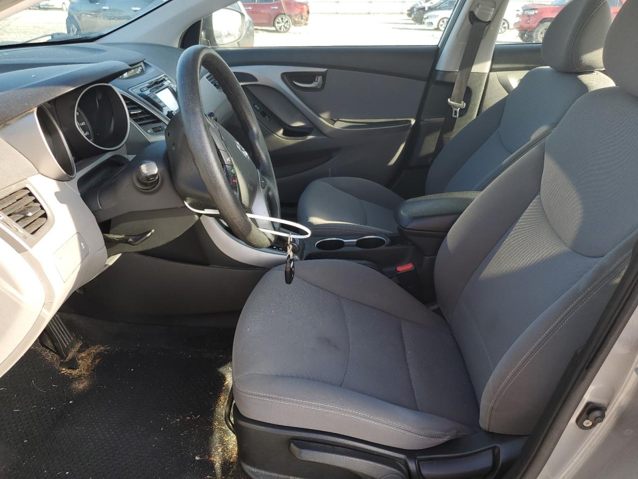 Photo 6 VIN: KMHDH4AE6EU149553 - HYUNDAI ELANTRA 