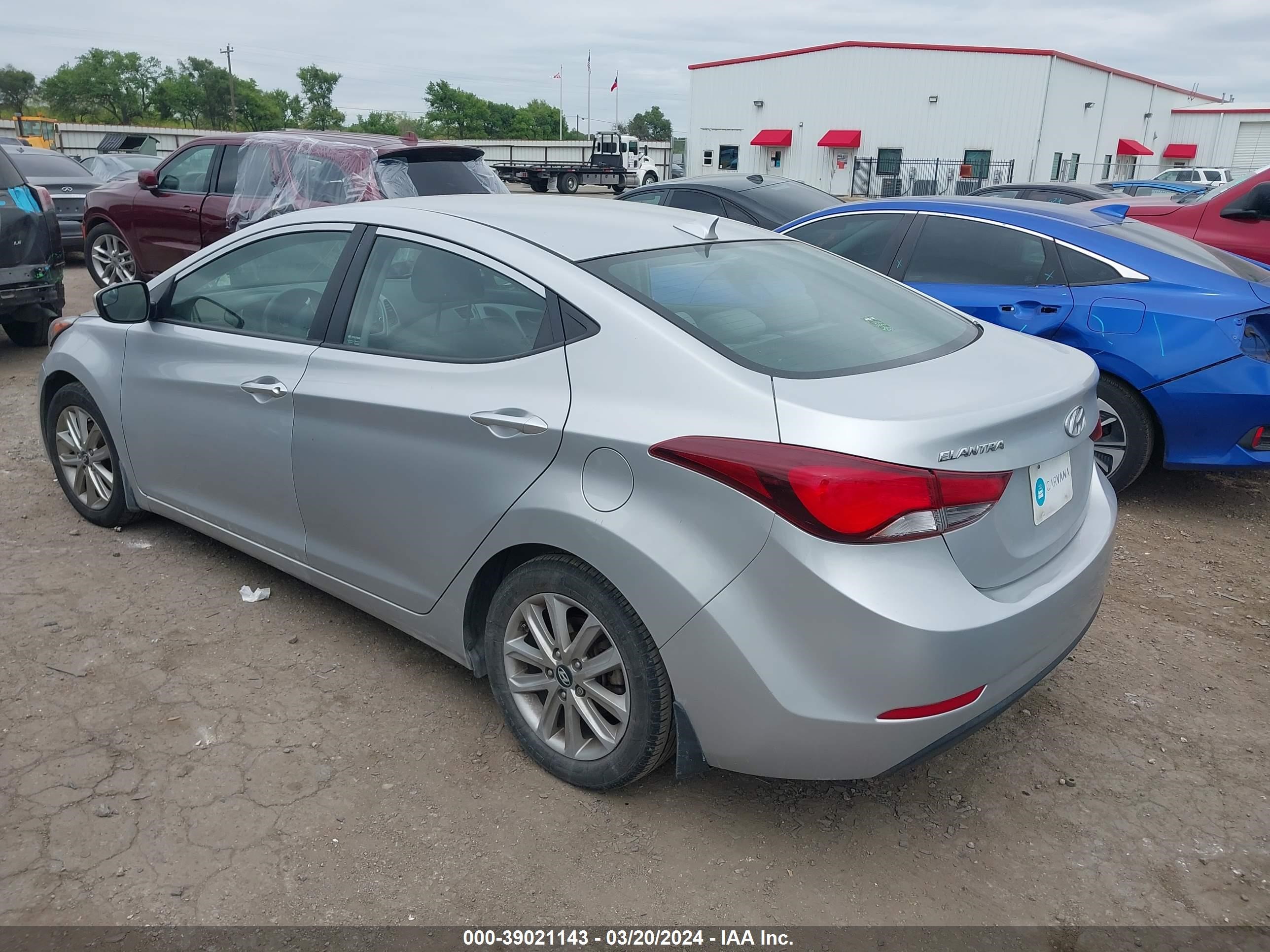 Photo 2 VIN: KMHDH4AE6EU170080 - HYUNDAI ELANTRA 