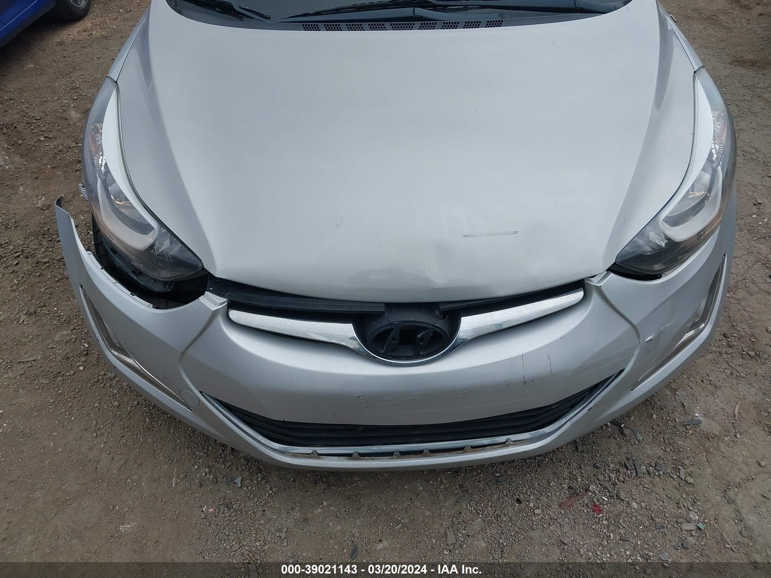 Photo 5 VIN: KMHDH4AE6EU170080 - HYUNDAI ELANTRA 