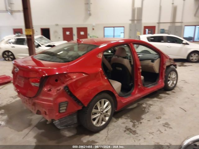 Photo 3 VIN: KMHDH4AE6FU223247 - HYUNDAI ELANTRA 