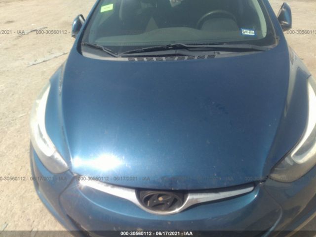 Photo 9 VIN: KMHDH4AE6FU225824 - HYUNDAI ELANTRA 