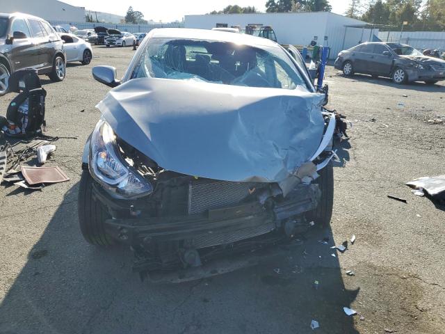 Photo 4 VIN: KMHDH4AE6FU252828 - HYUNDAI ELANTRA 