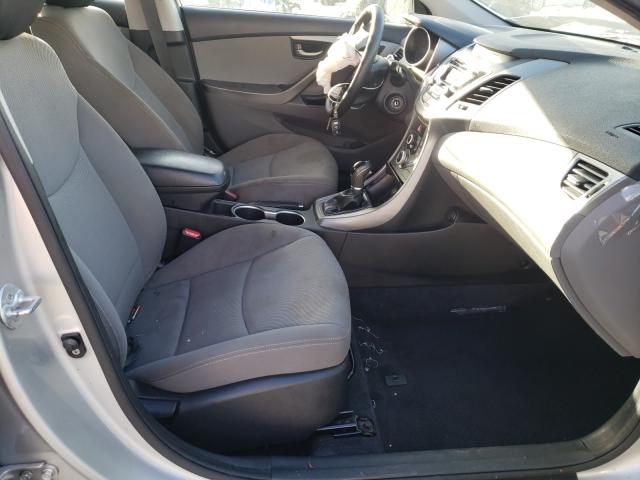 Photo 4 VIN: KMHDH4AE6FU264008 - HYUNDAI ELANTRA SE 