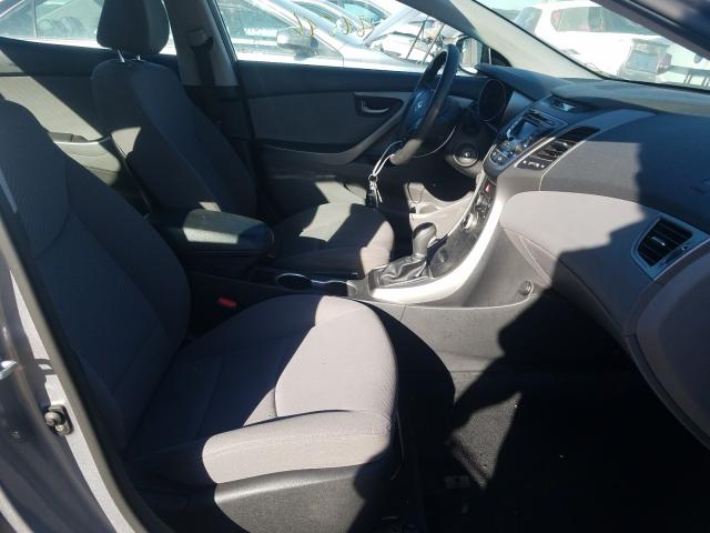 Photo 4 VIN: KMHDH4AE6FU279902 - HYUNDAI ELANTRA SE 