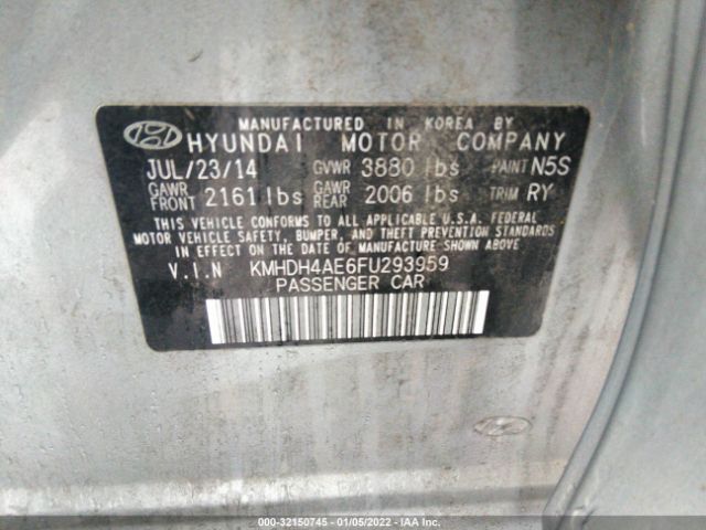 Photo 8 VIN: KMHDH4AE6FU293959 - HYUNDAI ELANTRA 