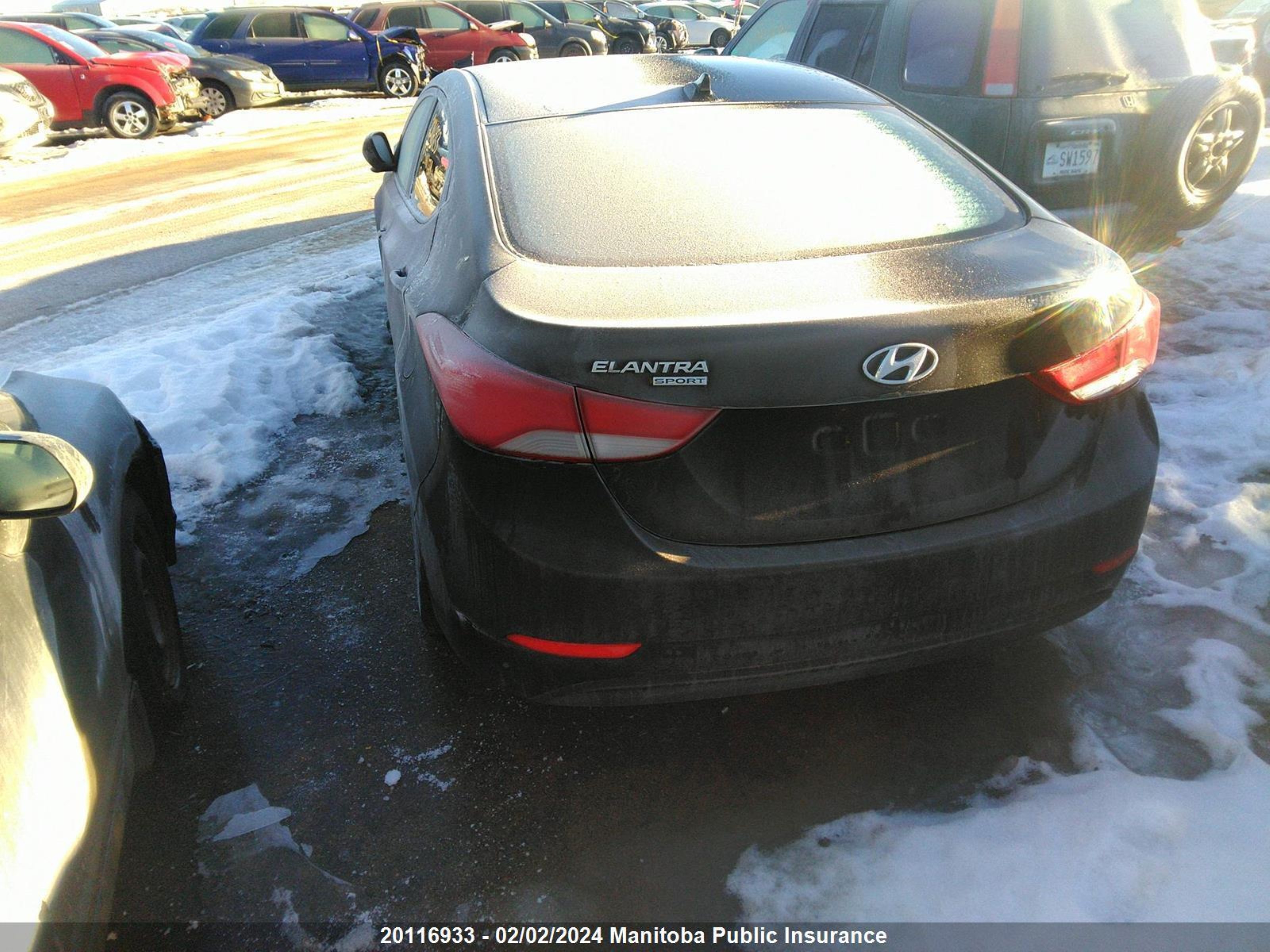 Photo 2 VIN: KMHDH4AE6FU297347 - HYUNDAI ELANTRA 