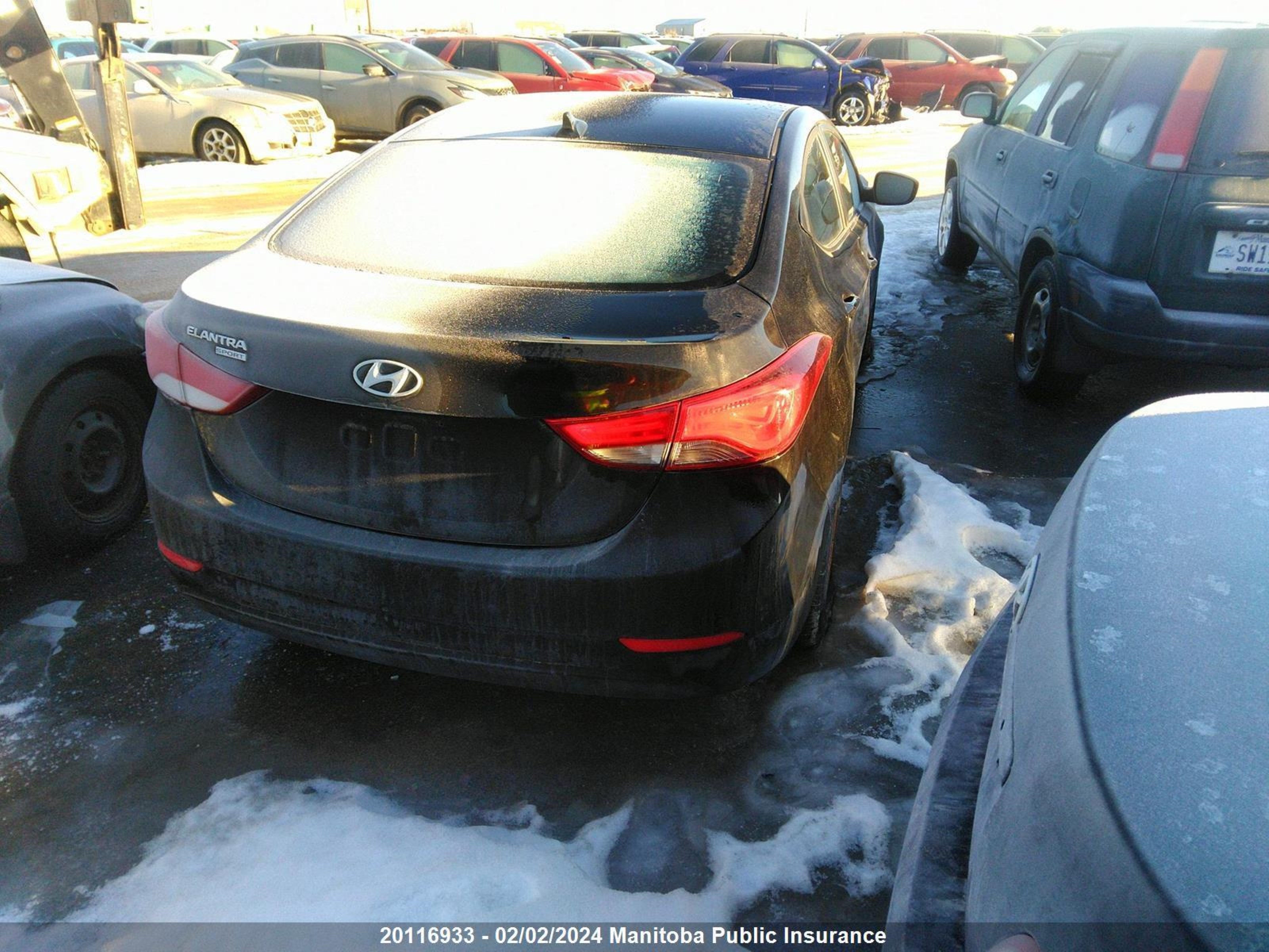 Photo 3 VIN: KMHDH4AE6FU297347 - HYUNDAI ELANTRA 